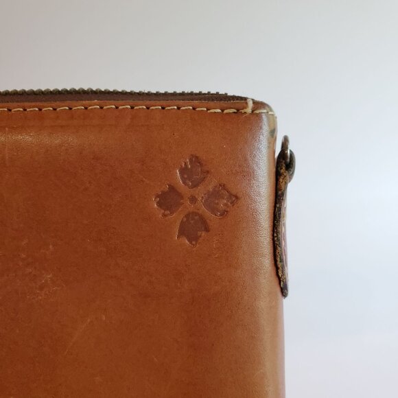Patricia Nash Bifold Wallet Wristlet Strap Brown Zip Around - Picture 10 of 14